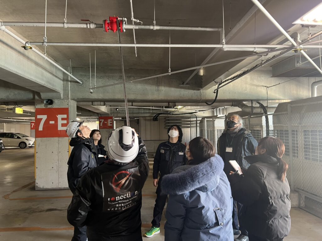 会長、社長消防設備工事後の視察研修