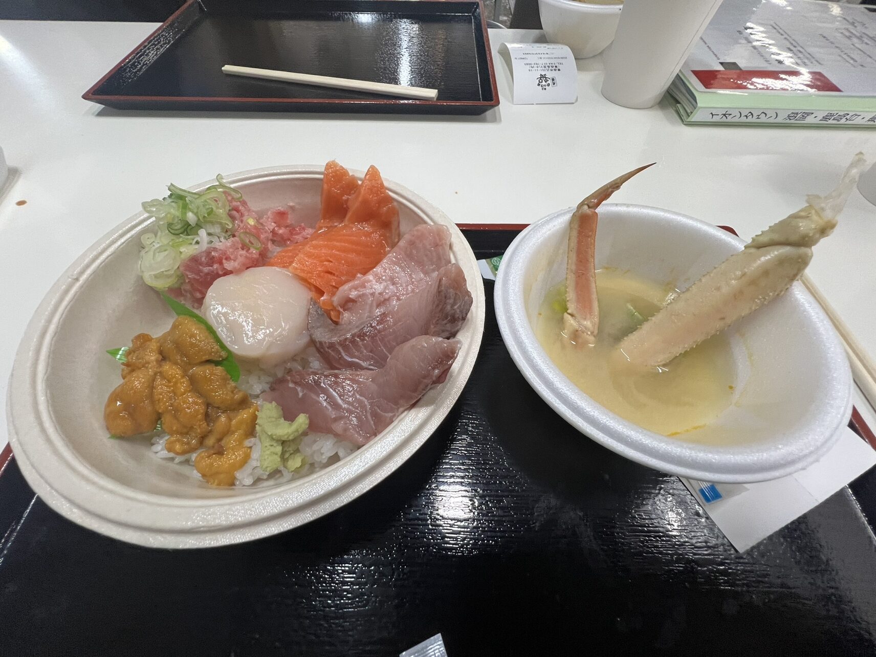 「のっけ丼」青森市場現地で堪能